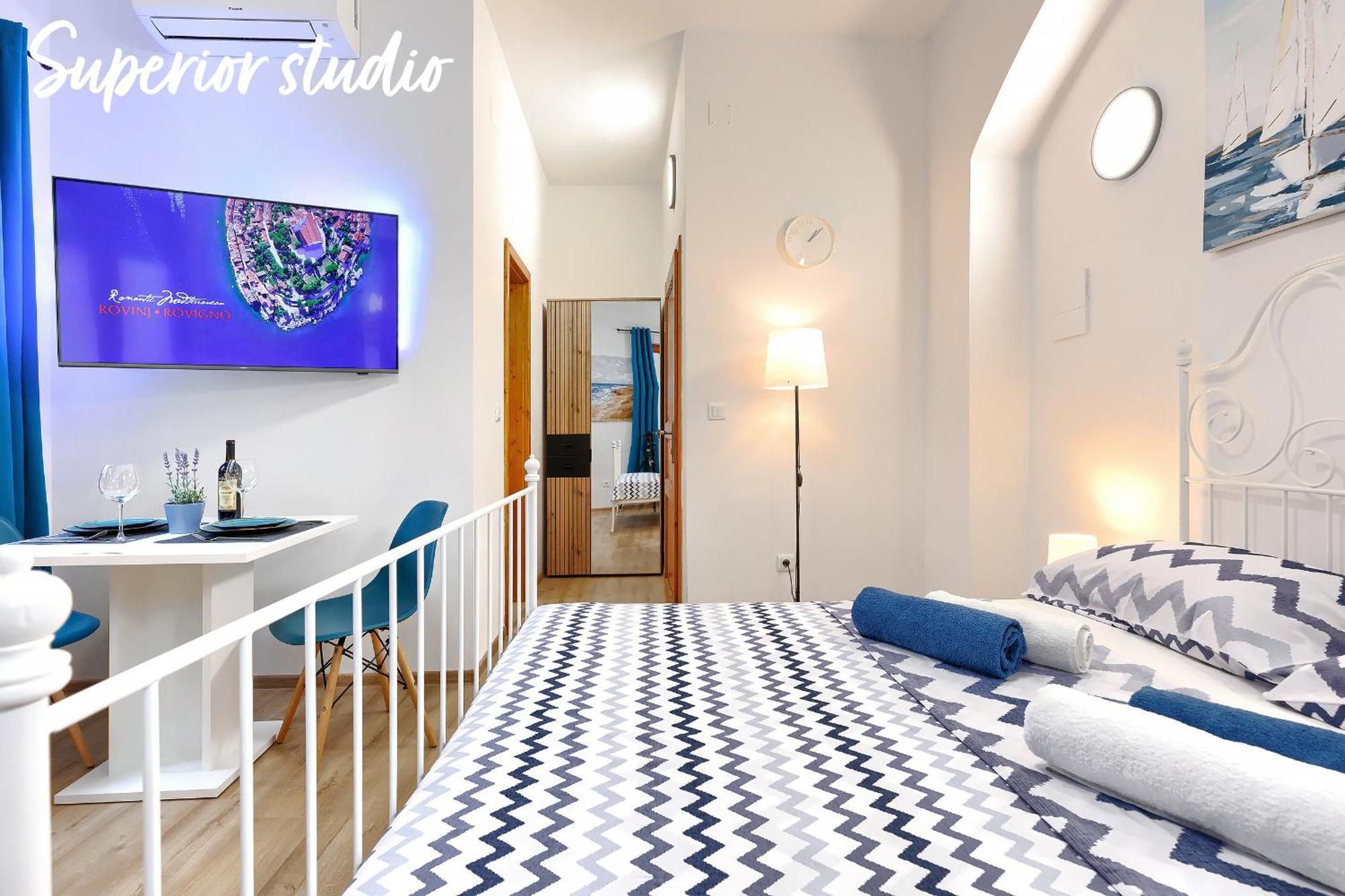 Studios Notte Sul Porto Rovinj Exterior foto