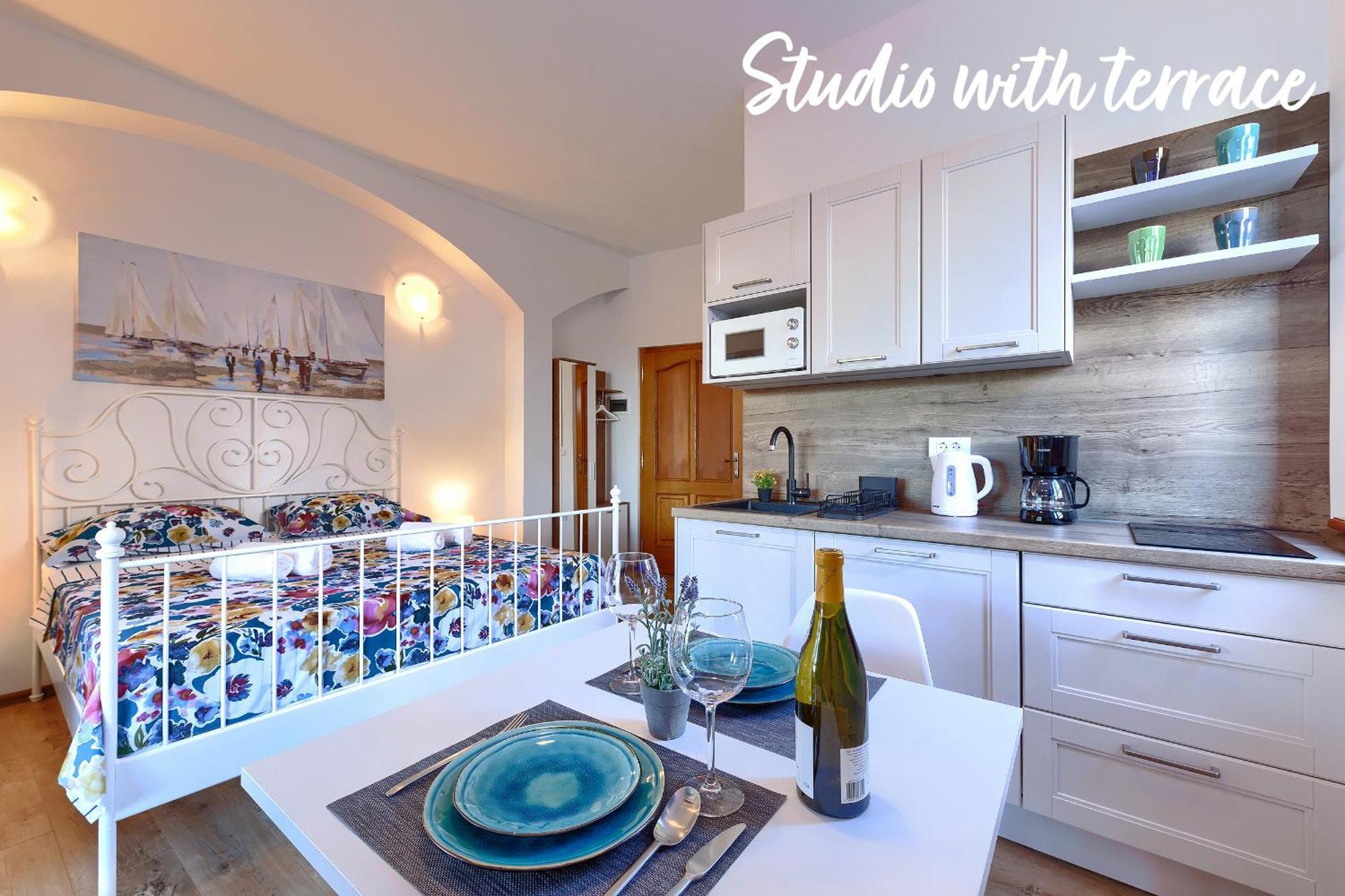 Studios Notte Sul Porto Rovinj Exterior foto